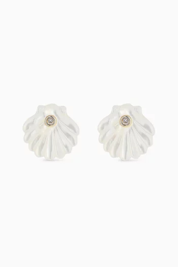 Mother-of-Pearl Venus Shell Earrings in 14kt Gold