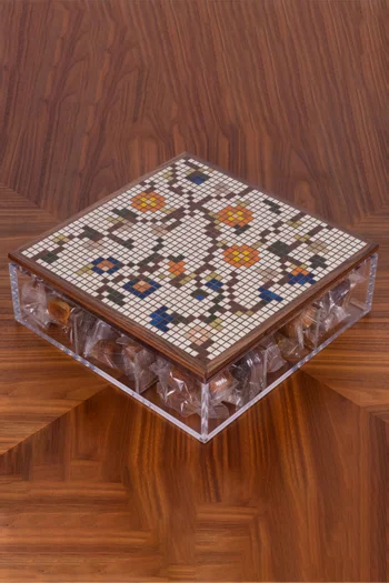 Shaikh Zayed Grand Mosque Date Box