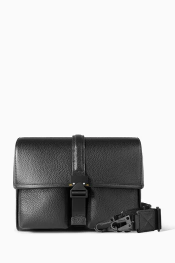 174 Rogue Sling Bag in Leather