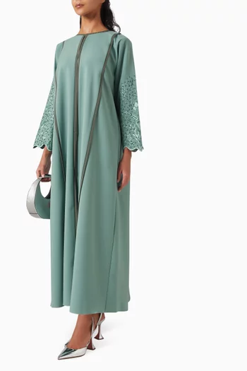 Embroidered Thread Abaya in Crepe