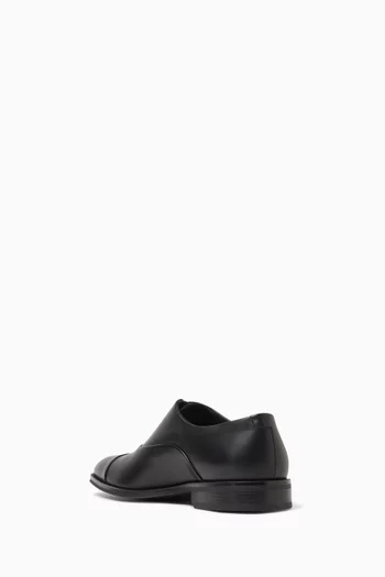 Derreck Cap-toe Shoes in Leather