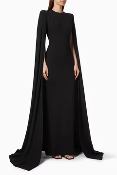 أسود