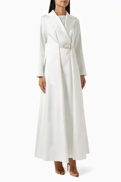 أبيض