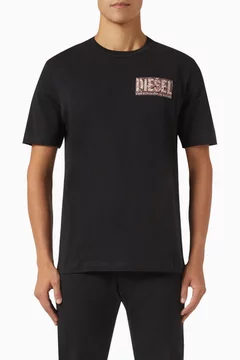 أسود