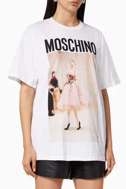 Oversized moschino discount t shirt