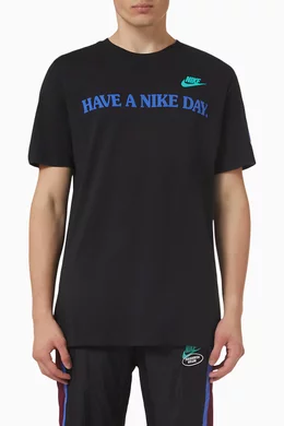 T shirt have a hot sale nike day