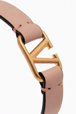 Valentino Garavani logo belt bracelet in beige and pink leather for women. Valentino Garavani logo belt bracelet in beige and pink  main image 3