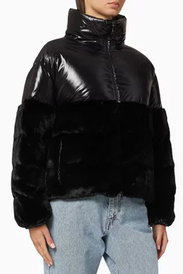 Buy Moncler Black Logodec Down Jacket For Women Online | Ounass Oman