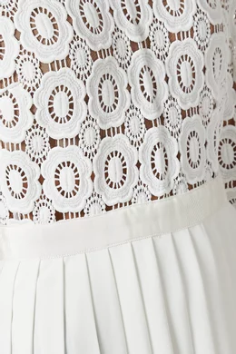 Buy Self-Portrait Neutral Pleated Crochet Floral Maxi Dress For Women  Online | Ounass Oman