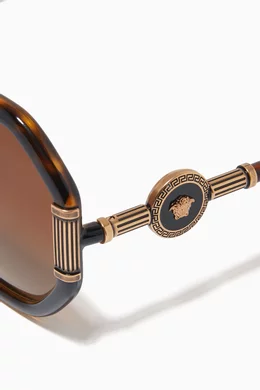 Versace. Amber Brown Shield Sunglasses with Medusa Medallion Vintage Versace Gold Sunglasses - Etsy main image 4