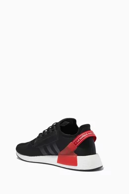 Buy adidas Black NMD R1 V2 Sneakers in Textile For Men Online | Ounass Oman