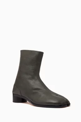 Buy Maison Margiela Grey Tabi 40 Ankle Boots in Leather Online for Men Ounass Oman