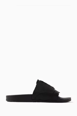Buy Maison Margiela Black Lace up Pool Slides in Rubber Online for Men Ounass Oman