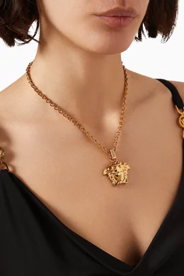 【送料&関税込】Versace La Medusa Necklace With Crystals Crystal La Medusa Necklace Gold,White | VERSACE US