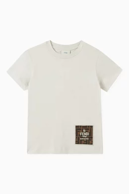 Buy Fendi Neutral Logo Tag T Shirt in Cotton For Boys Online Ounass Oman