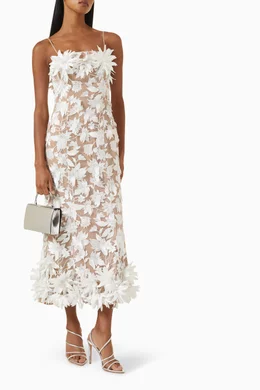 Buy Elliatt White Valentina Midi Dress in Lace For Women Online | Ounass  Oman