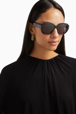 Buy Givenchy Black Butterfly Sunglasses in Acetate For Women Online Ounass Oman