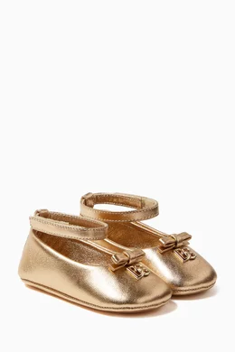 D g baby dooor shoes