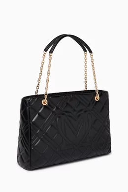 Love moschino black quilted bag store