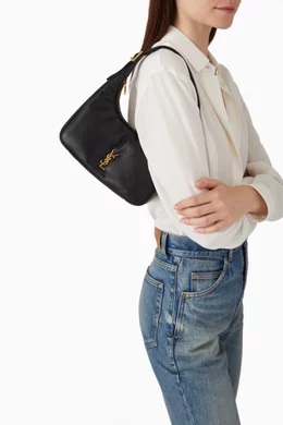 ショルダーバッグ・ポシェット SAINT LAURENT CALYPSO MINI HOBO BAG IN PLONGE LAMBSKIN Saint Laurent Calypso Mini Hobo Bag in Plunged Lambskin