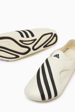 adidas gazelle silver green womens adidas PW Yoga Vario KI7668