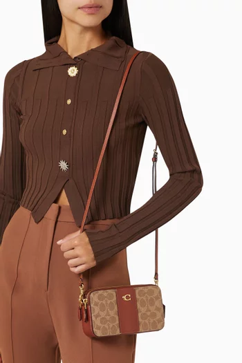 حقيبة كروس كاري بتصميم مقسم بألوان قنب مغلف وجلد