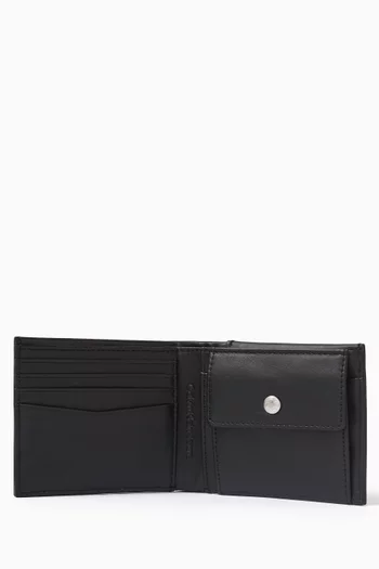 Logo Billfold Wallet & Airpods Case Gift Set in Leather