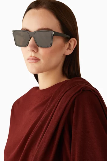Rectangular Sunglasses in Recycled Acetate