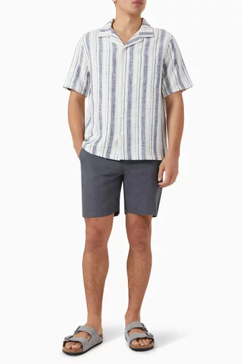 Fixed-waist Shorts in Linen