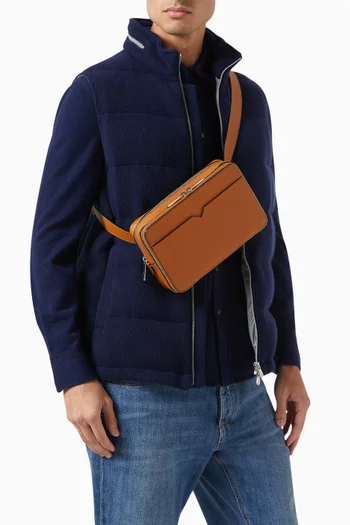 V-line Belt Bag in Leather