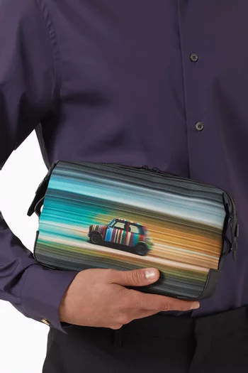 حقيبة مستحضرات العناية الشخصية بطبعة سيارة ميني ونقشة مشوشة قنب وجلد