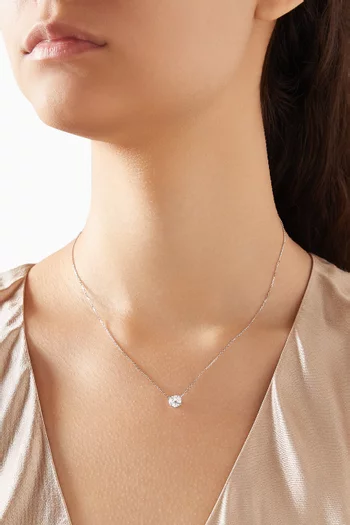 Round Diamond Pendant Necklace in 18kt White Gold