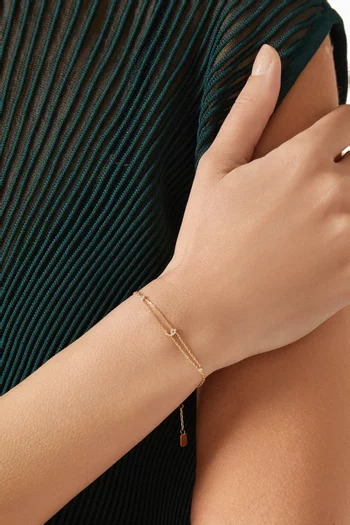 Arabic Letter 'W'و Diamond Bracelet in 18kt Gold