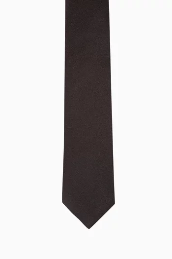ربطة عنق بنسيج مجدول