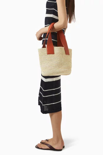 Medium Tote Bag in Woven Straw