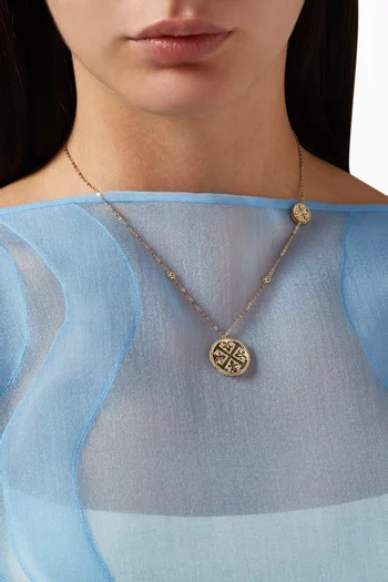 Lace Necklace with Mother of Pearl & Diamond in 18kt Yellow Gold