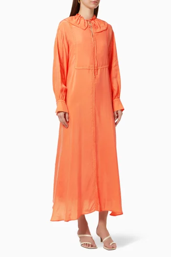 فستان بياقة كشكش