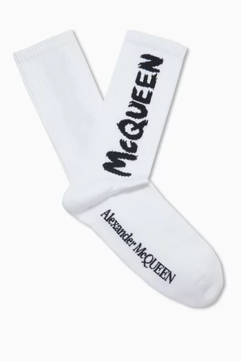 جوارب بشعار McQueen بتصميم غرافيتي مزيج قطن