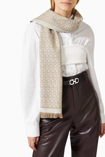 Gancini Scarf in Wool     