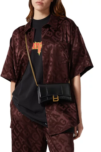 حقيبة اورجلاس صغيرة بسلسلة جلد عجل لامع