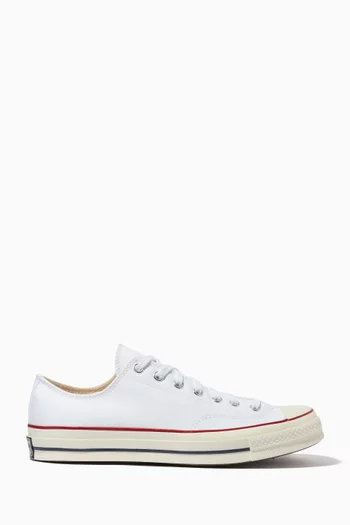 Chuck 70 Vintage Low Top Sneakers in Canvas    