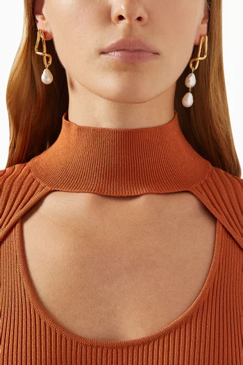 Molten Baroque Pearl Mismatch Earrings in 18kt Recycled Gold-plated Brass