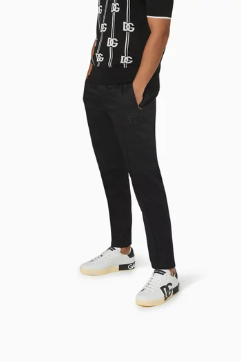 سنيكرز بورتوفينو جلد نابا وطبعة شعار الماركة