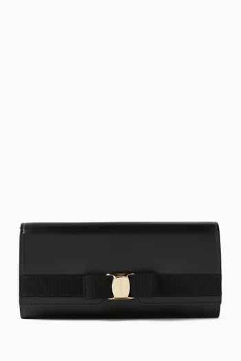 محفظة كونتيننتال فارا بعقدة جلد عجل