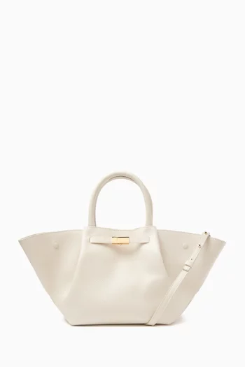 The Midi New York Tote Bag in Grained Leather