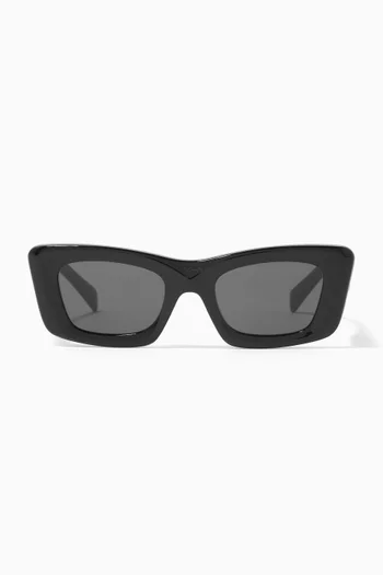 نظارة شمسية بإطار بتصميم فراشة أسيتات