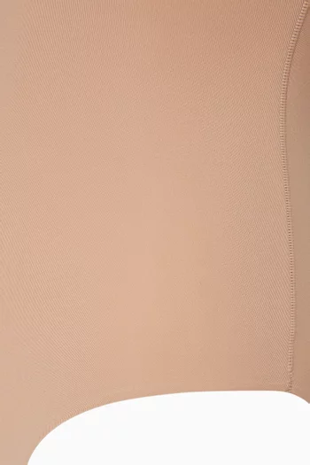 بودي سوت بنمط تي شيرت فيتس إيفري بودي
