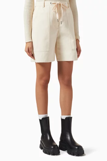 High-rise Shorts in Cotton Drill