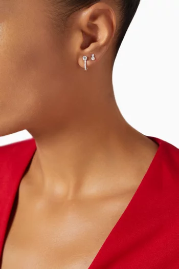 أقراط هاجي مرصعة بالماس ومزينة بحلي قابلة للإزالة ذهب أبيض عيار 18