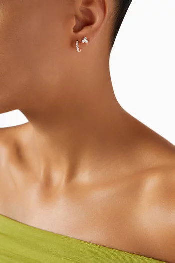 أقراط هاجي مرصعة بالماس في الأمام والخلف ذهب وردي عيار 18